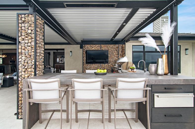 Louvered Pergola with Recessed Platinum Electric Heater