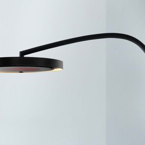 Calefactor eléctrico curvo montado en pared